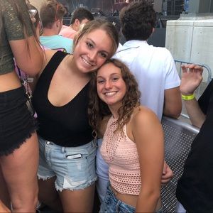 Meet your Posher, Molly